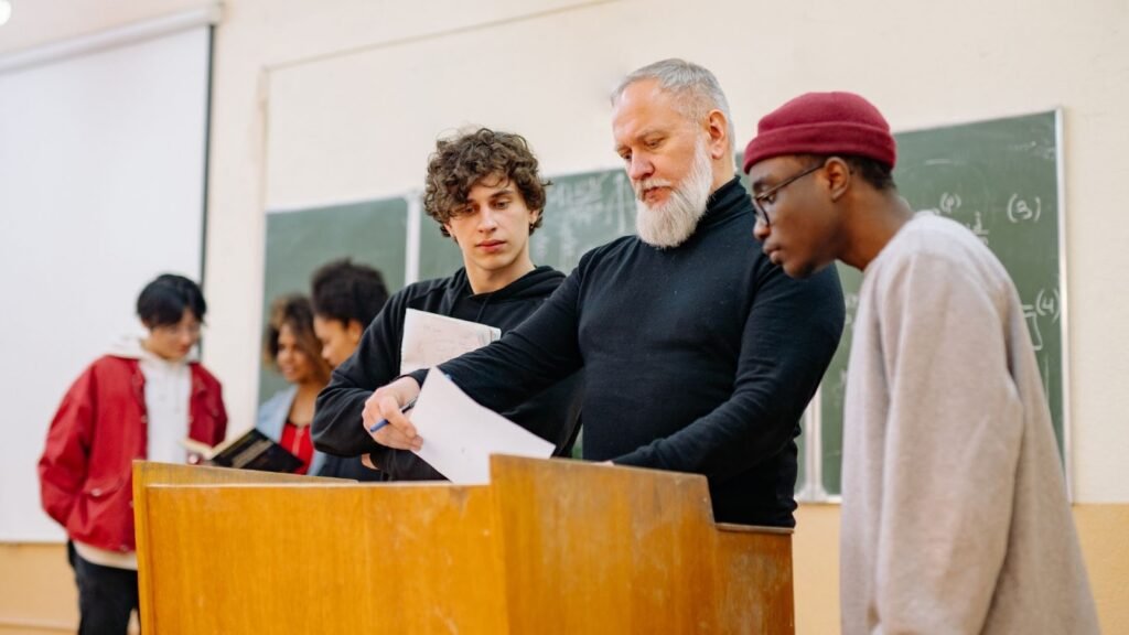 Best Courses to Study in the UK